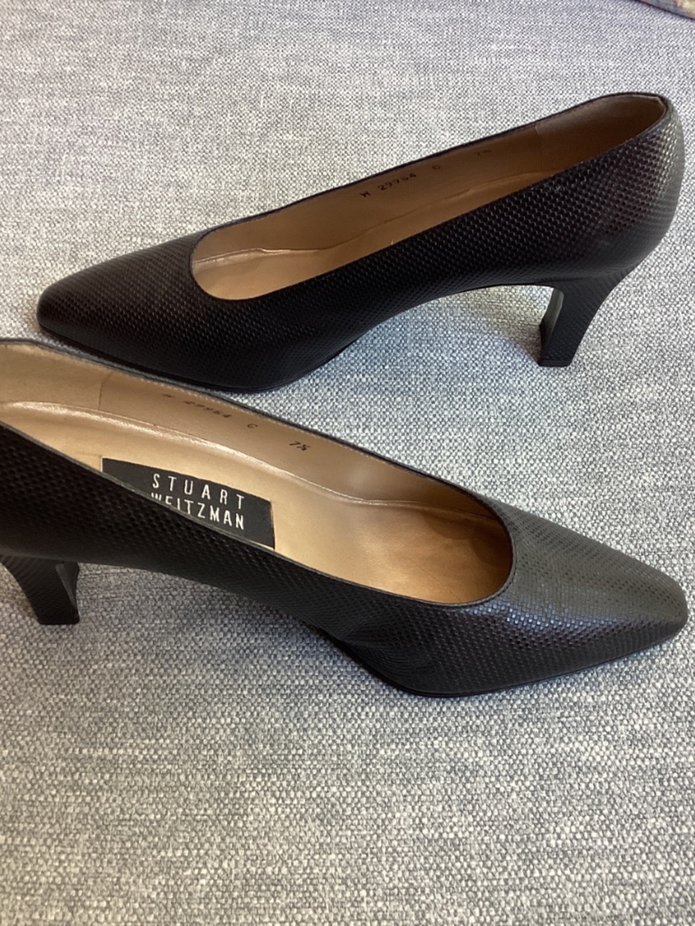 Stuart Weizmann black heels - size 7 1/2 - Picture 2 of 4